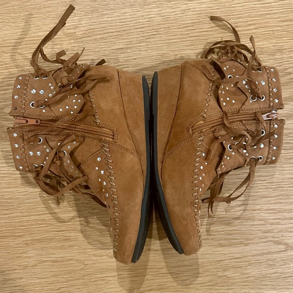 Justice Brown Fringe and Rhinestone Booties Size 3 - Picture 2 of 15